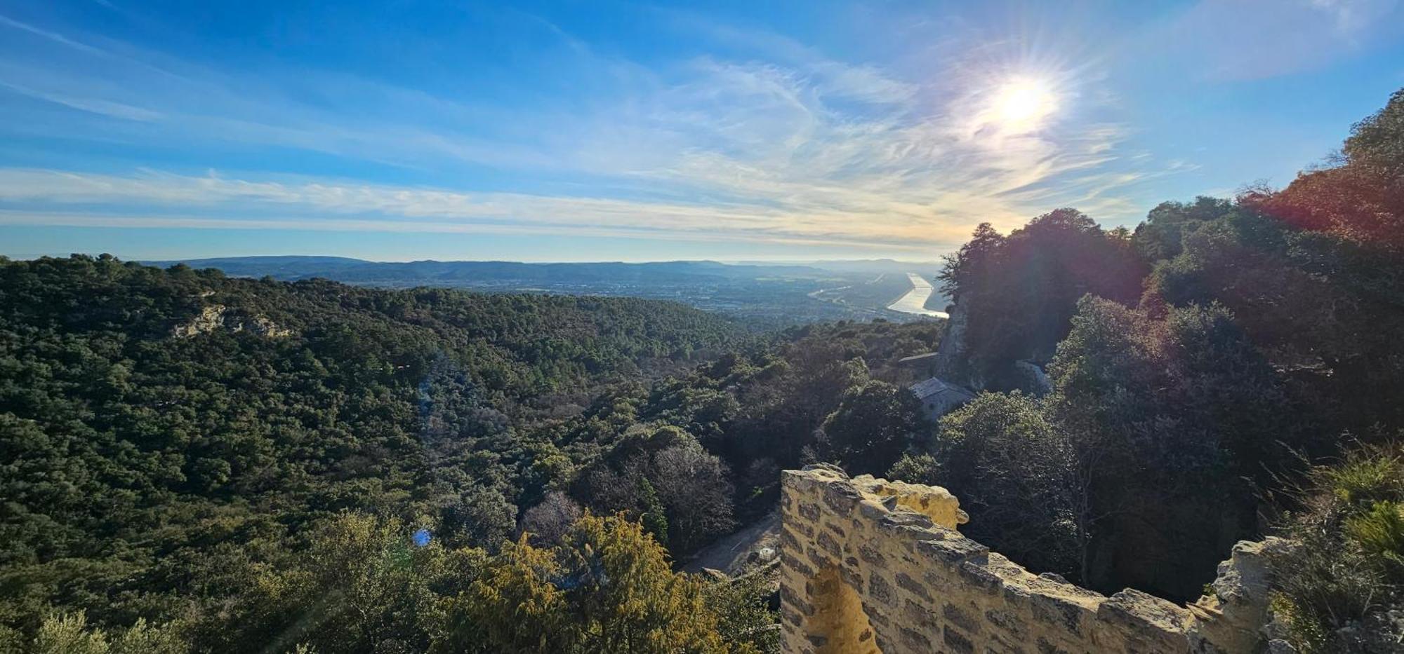 "Les Cigales" Aux Portes De La Provence Боллен Номер фото